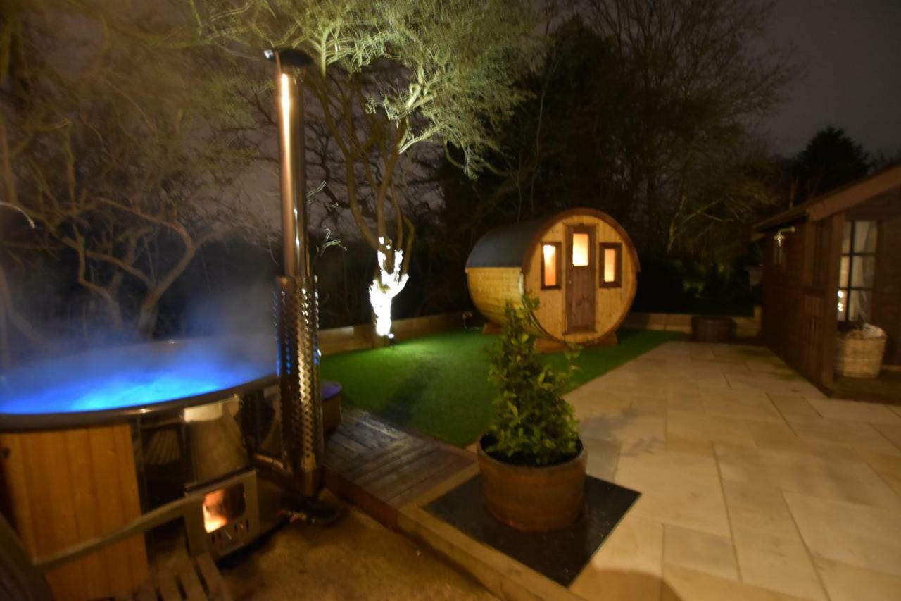 Oak Tree Stables Cottage Birmingham Zewnętrze zdjęcie